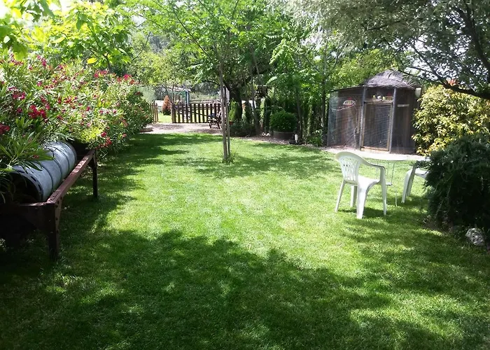 Semesterbostad La Fabriquilla Malon